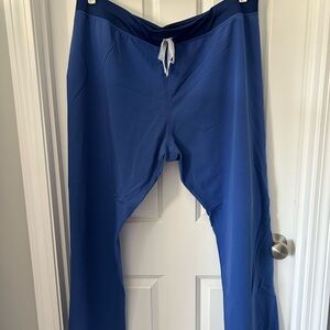 +FIGS Scrub Pants